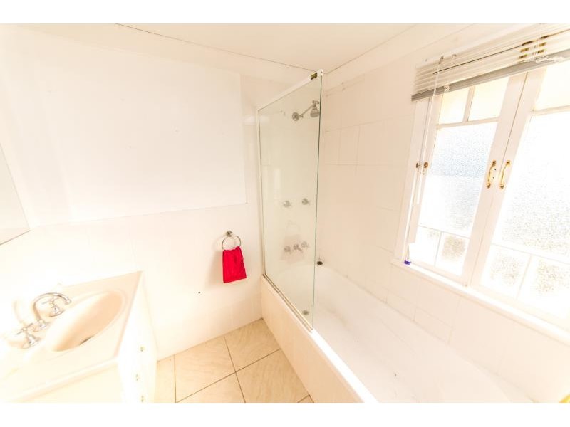 4 Norman Street, Wandal QLD 4700